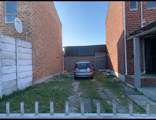 3 BEDROOM HOUSE FOR SALE IN WESTRIDGE